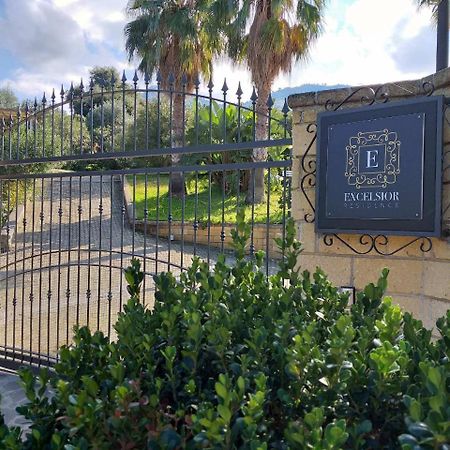 Excelsior Residence تْشيفالو المظهر الخارجي الصورة